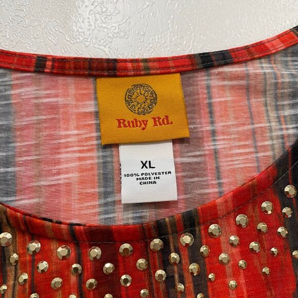 Ruby Rd Embellished Top Women’s XL Red Black Gold Metallic Print 3/4 Sleeve Tuni - Picture 3 of 7